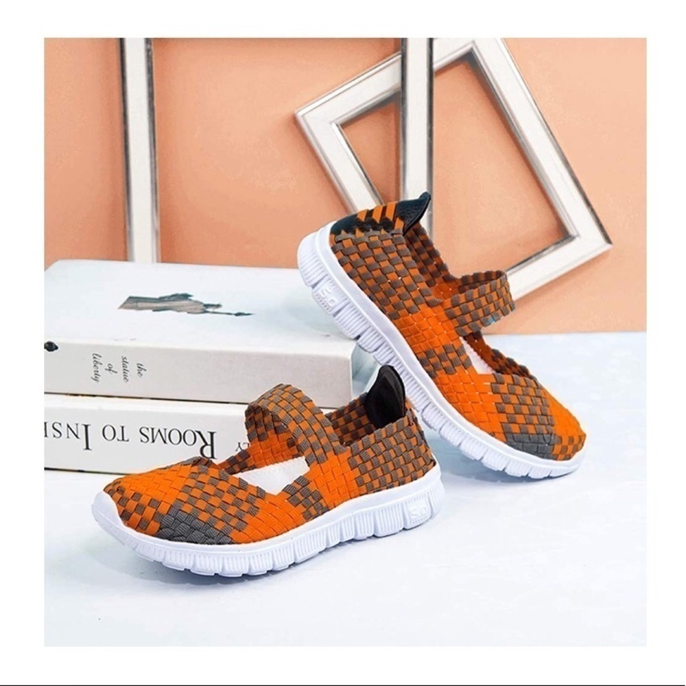 NEW Orange/gray woven light weight trainer shoes
